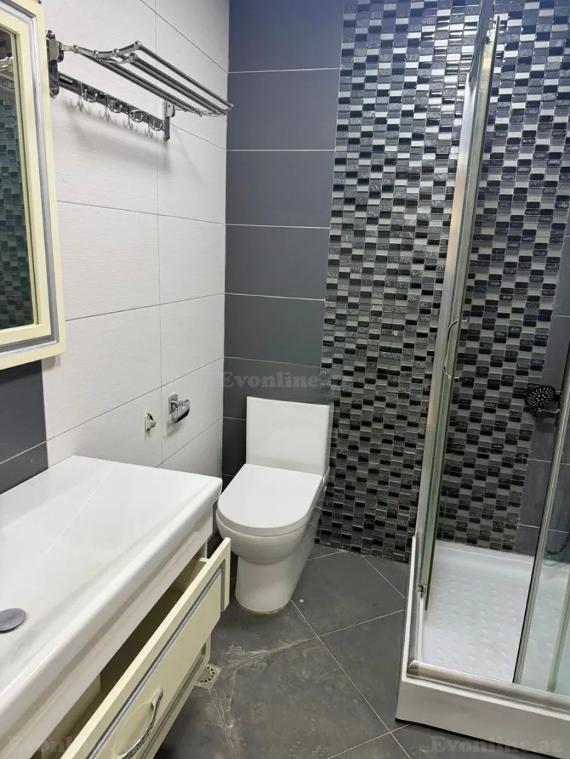 Satılır 4 otaqlı Mənzil Yeni tikili 190 m² Nəsimi r. - şəkil 17