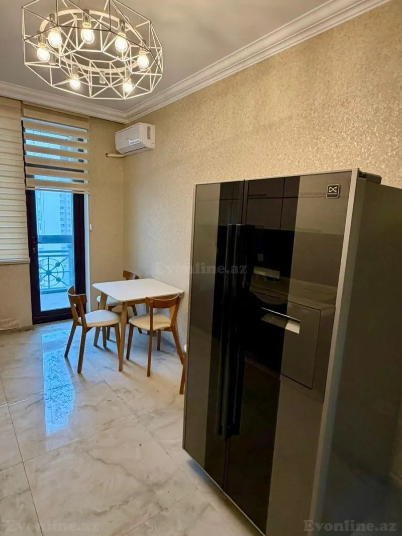Satılır 4 otaqlı Mənzil Yeni tikili 190 m² Nəsimi r. - şəkil 28