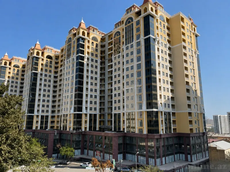 Satılır 3 otaqlı Mənzil Yeni tikili 1215 m² 28 May m.