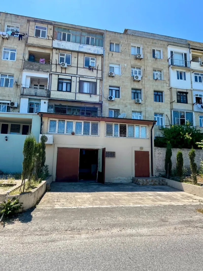 Satılır 6 otaqlı Mənzil Köhnə tikili 200 m² Xəzər r. - şəkil 7