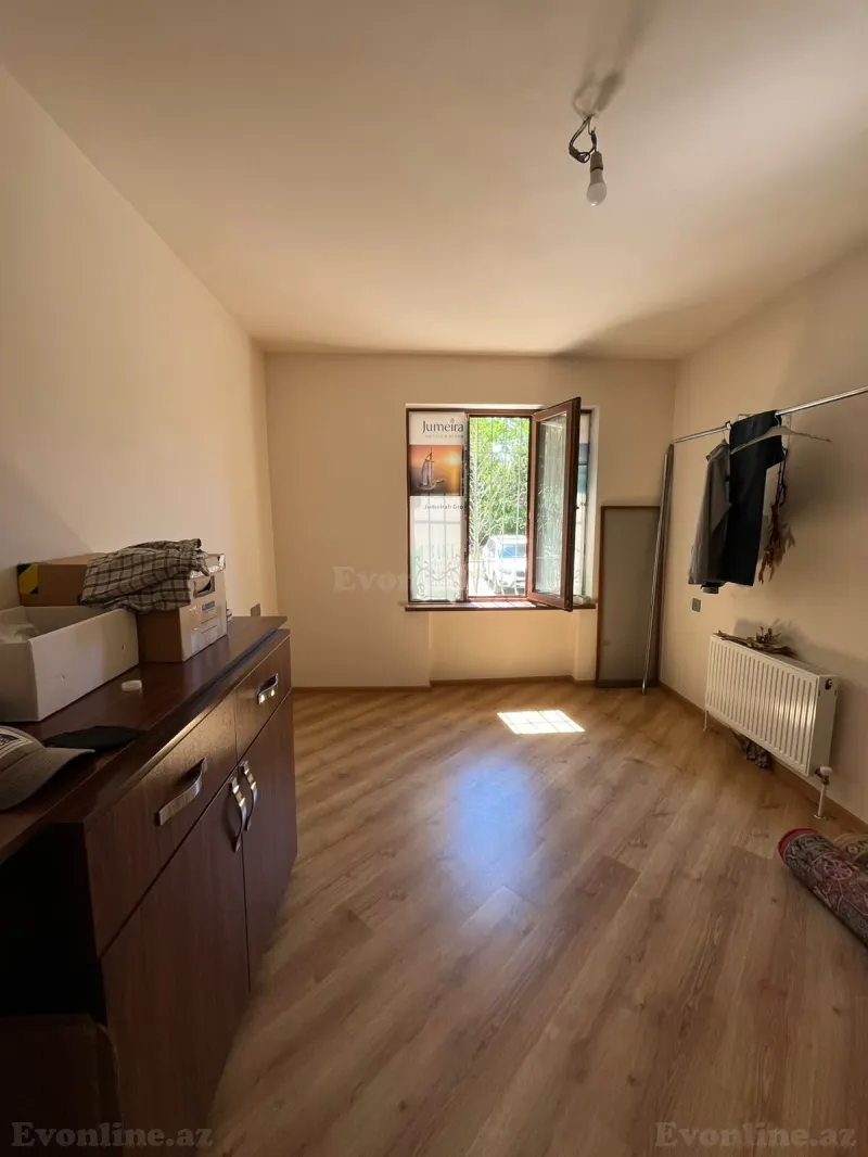 Satılır 6 otaqlı Mənzil Köhnə tikili 200 m² Xəzər r. - şəkil 9