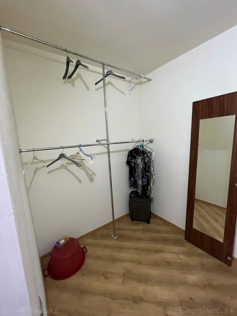 Satılır 6 otaqlı Mənzil Köhnə tikili 200 m² Xəzər r. - şəkil 10
