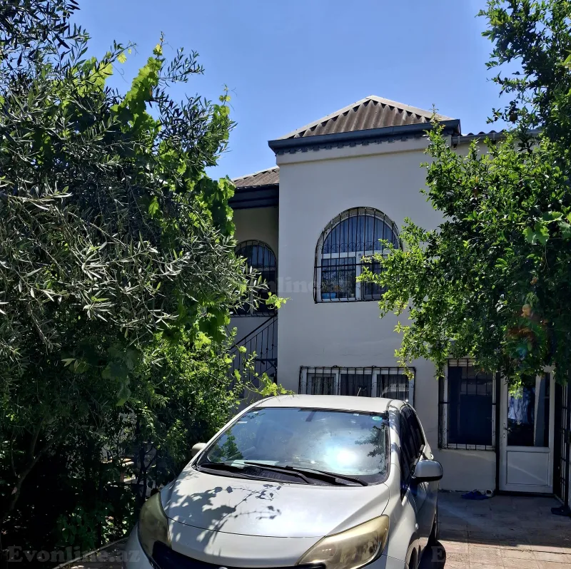 Satılır 5 otaqlı Həyət evi 106 m² Binə