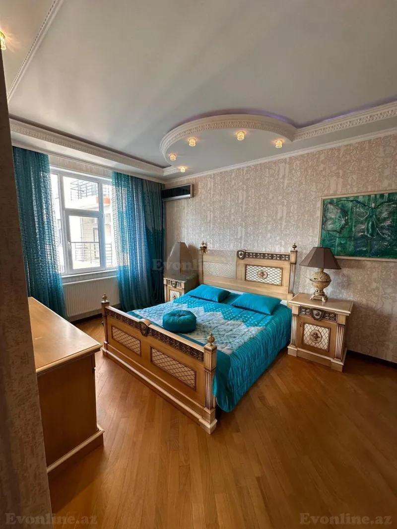 Satılır 4 otaqlı Mənzil Yeni tikili 170 m² Elmlər Akademiyası m. - şəkil 7