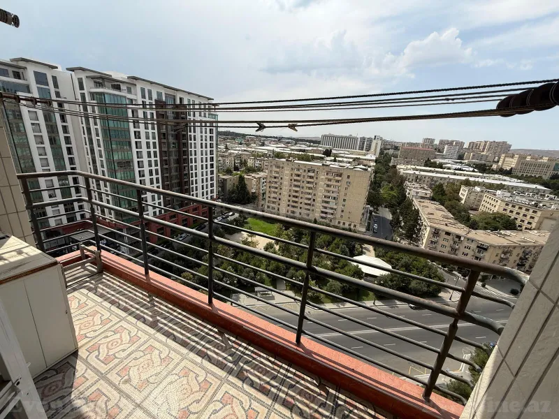 Satılır 4 otaqlı Mənzil Yeni tikili 170 m² Elmlər Akademiyası m. - şəkil 18