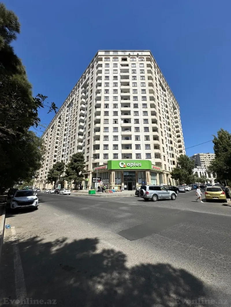 Satılır 3 otaqlı Mənzil Yeni tikili 105 m² Əhmədli m.