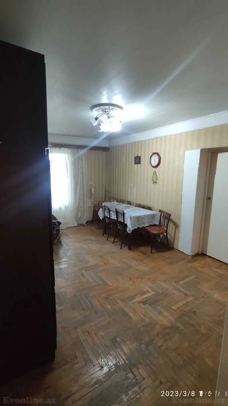 Satılır 4 otaqlı Mənzil Köhnə tikili 100 m² Gənclik m. - şəkil 8