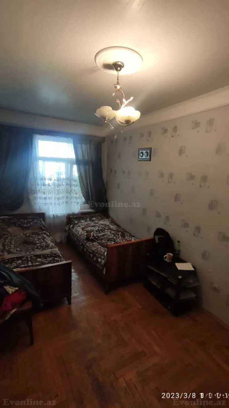 Satılır 4 otaqlı Mənzil Köhnə tikili 100 m² Gənclik m. - şəkil 9
