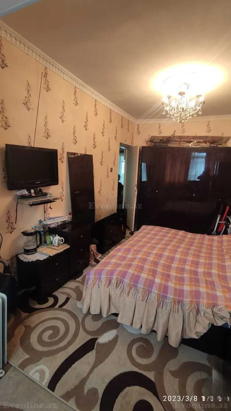 Satılır 4 otaqlı Mənzil Köhnə tikili 100 m² Gənclik m. - şəkil 16