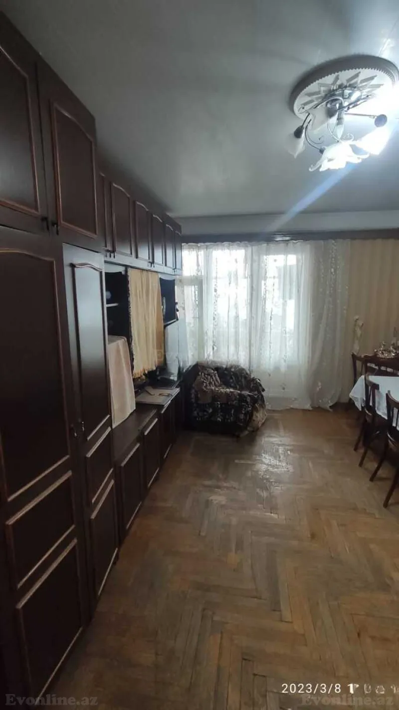 Satılır 4 otaqlı Mənzil Köhnə tikili 100 m² Gənclik m. - şəkil 18