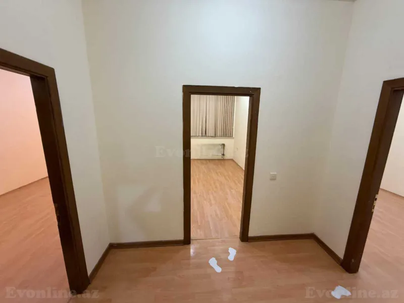 Kirayə verilir Ofis 250 m² Nəsimi r. - şəkil 6