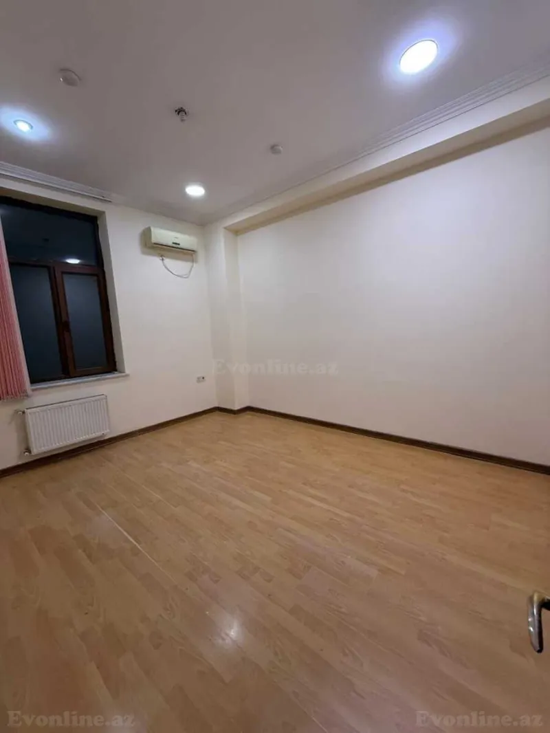 Kirayə verilir Ofis 250 m² Nəsimi r. - şəkil 12