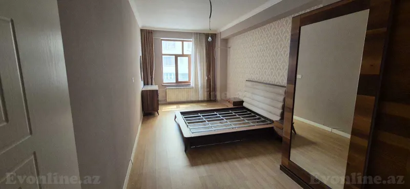 Satılır 3 otaqlı Mənzil Yeni tikili 137 m² 28 May m. - şəkil 4