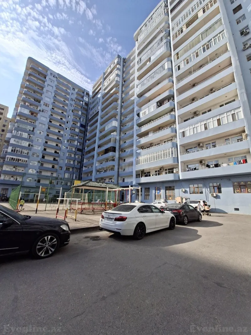 Satılır 3 otaqlı Mənzil Yeni tikili 135 m² Qara Qarayev m. - şəkil 12