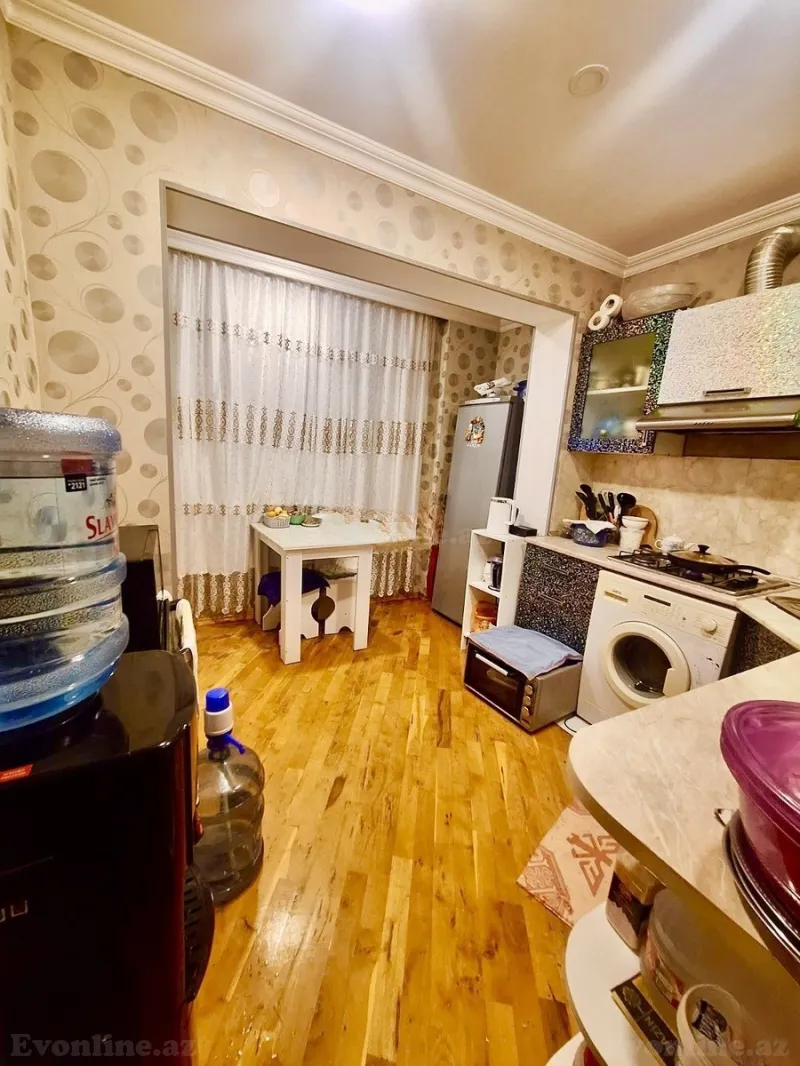 Satılır 3 otaqlı Mənzil Köhnə tikili 90 m² Neftçilər m. - şəkil 3