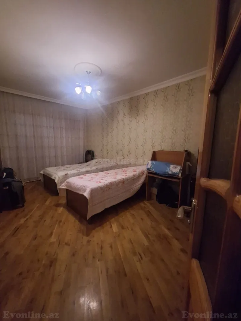 Satılır 3 otaqlı Mənzil Köhnə tikili 90 m² Neftçilər m. - şəkil 14