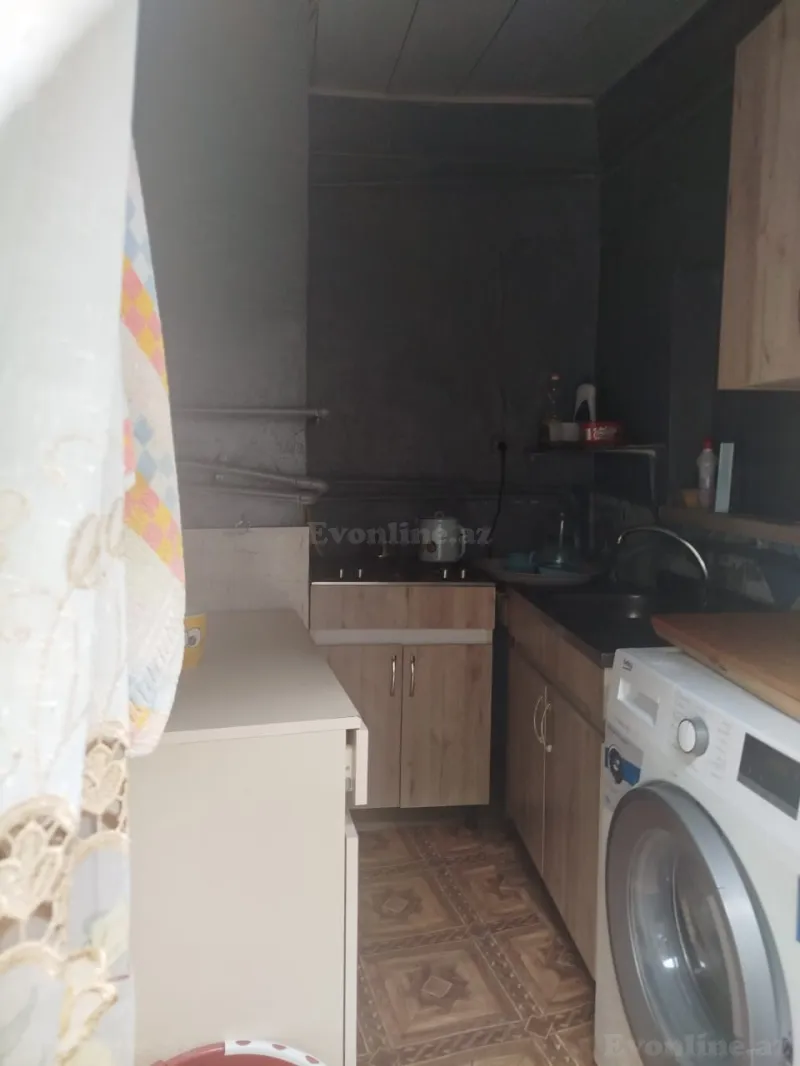 3 otaqlı Həyət evi 52 m² Nizami m. Kirayə verilir