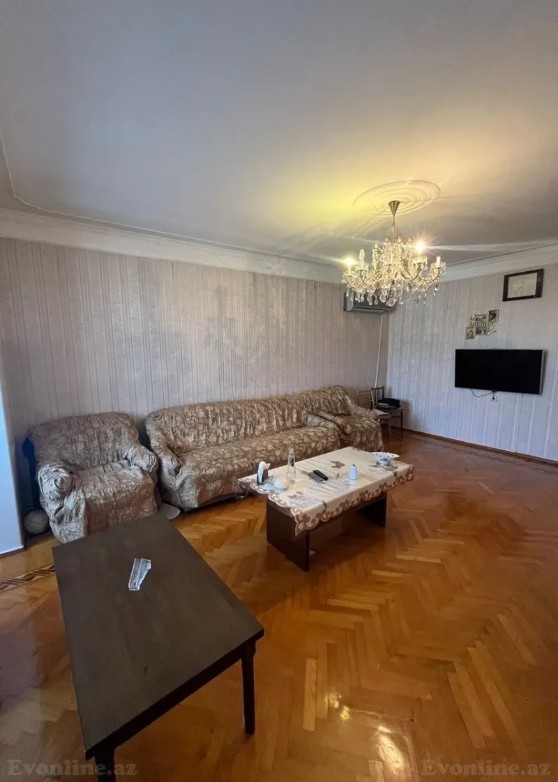 Satılır 3 otaqlı Mənzil Köhnə tikili 80 m² Nəsimi r. - şəkil 8
