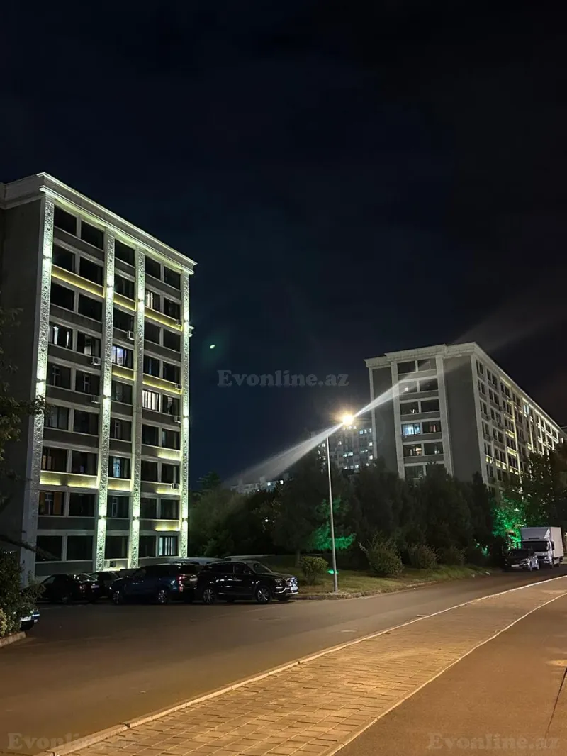 Satılır 2 otaqlı Mənzil Yeni tikili 45 m² Ağ şəhər