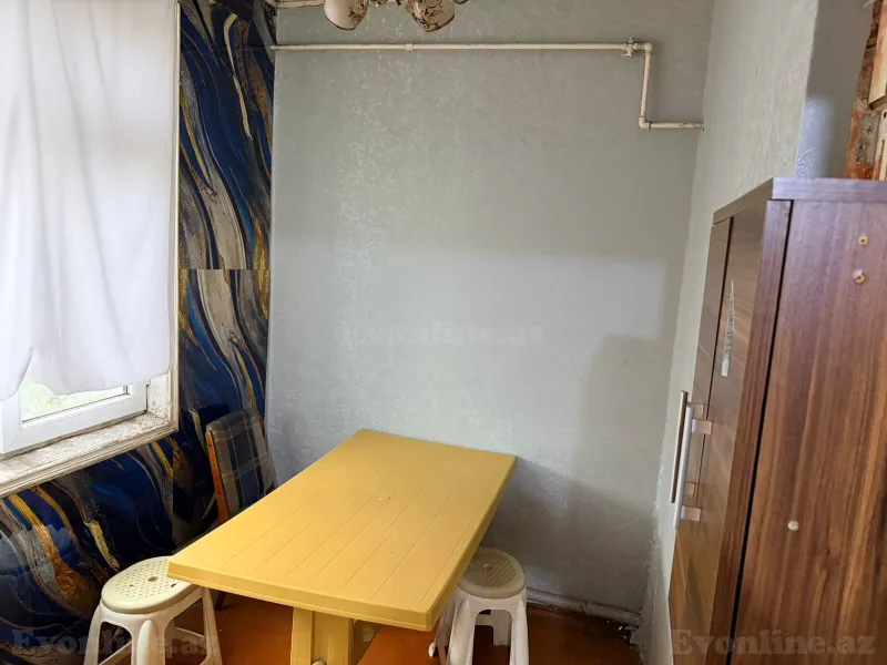 Kirayə verilir 2 otaqlı Mənzil Köhnə tikili 30 m² 8 Noyabr m. - şəkil 4