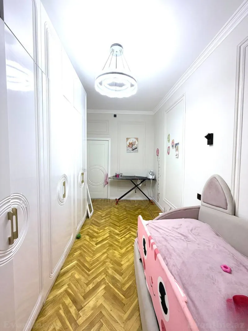 Satılır 3 otaqlı Mənzil Köhnə tikili 100 m² Nizami m. - şəkil 8