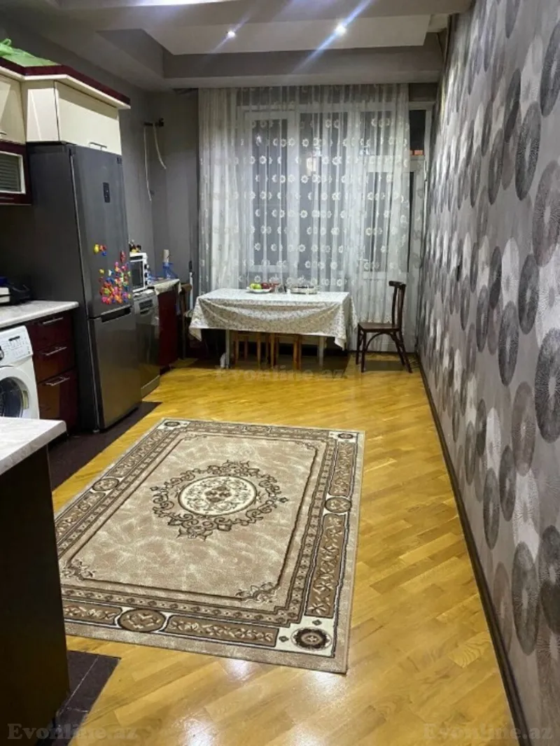 Satılır 3 otaqlı Mənzil Yeni tikili 130 m² Neftçilər m.