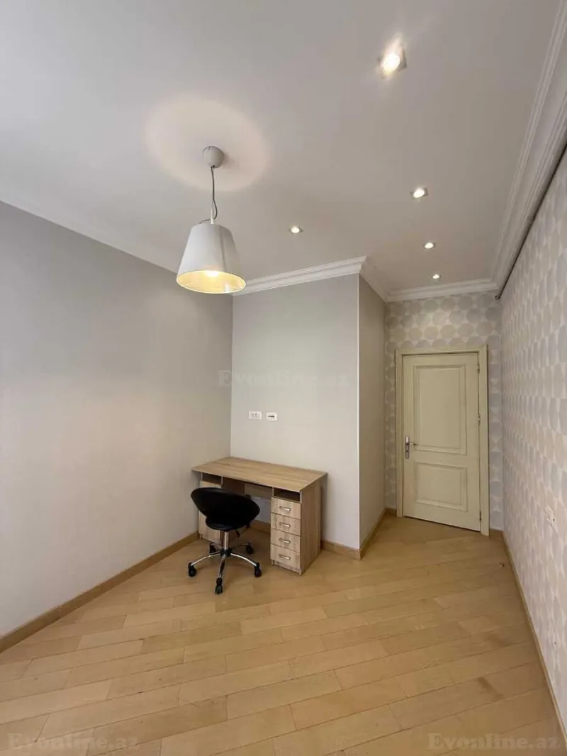Satılır 2 otaqlı Mənzil Köhnə tikili 45 m² Elmlər Akademiyası m. - şəkil 3