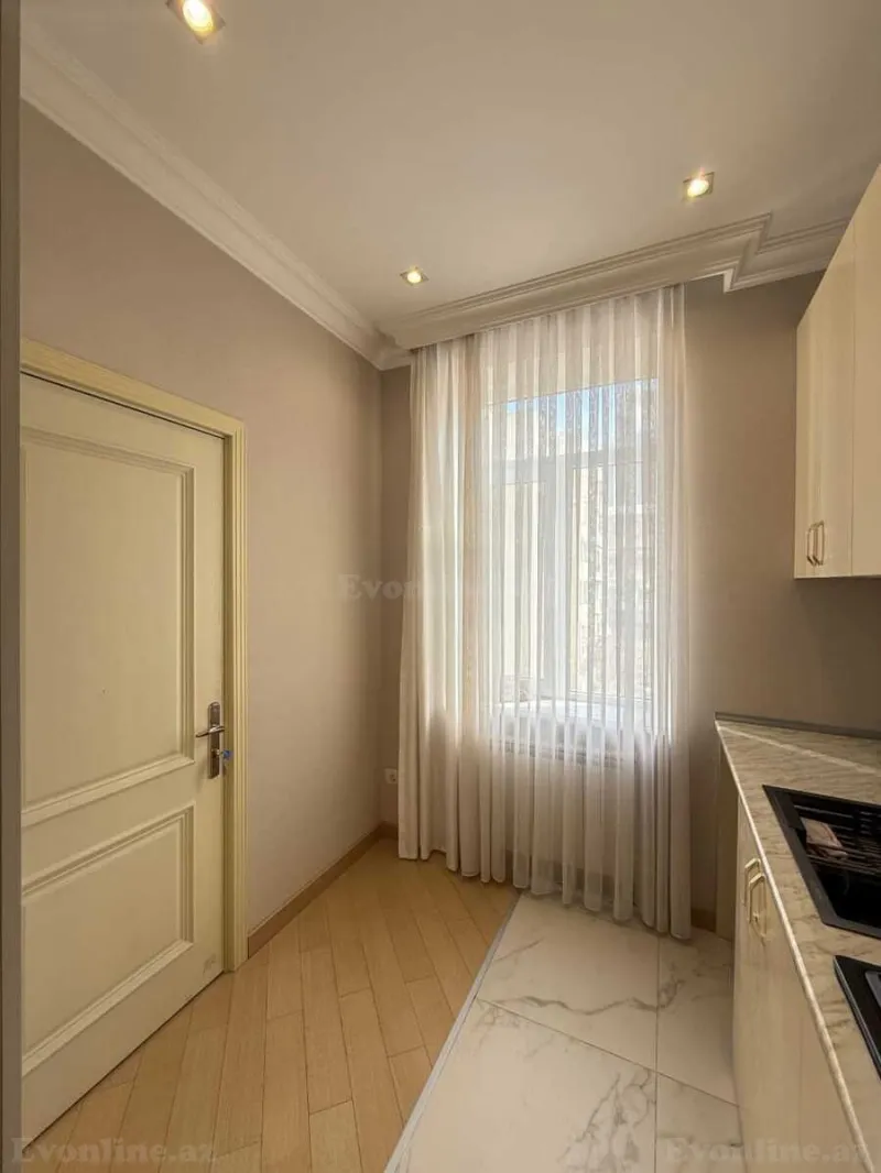 Satılır 2 otaqlı Mənzil Köhnə tikili 45 m² Elmlər Akademiyası m. - şəkil 8
