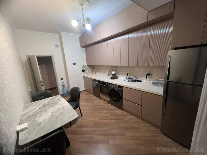 Kirayə verilir 2 otaqlı Mənzil Yeni tikili 90 m² Səbail r. - şəkil 5