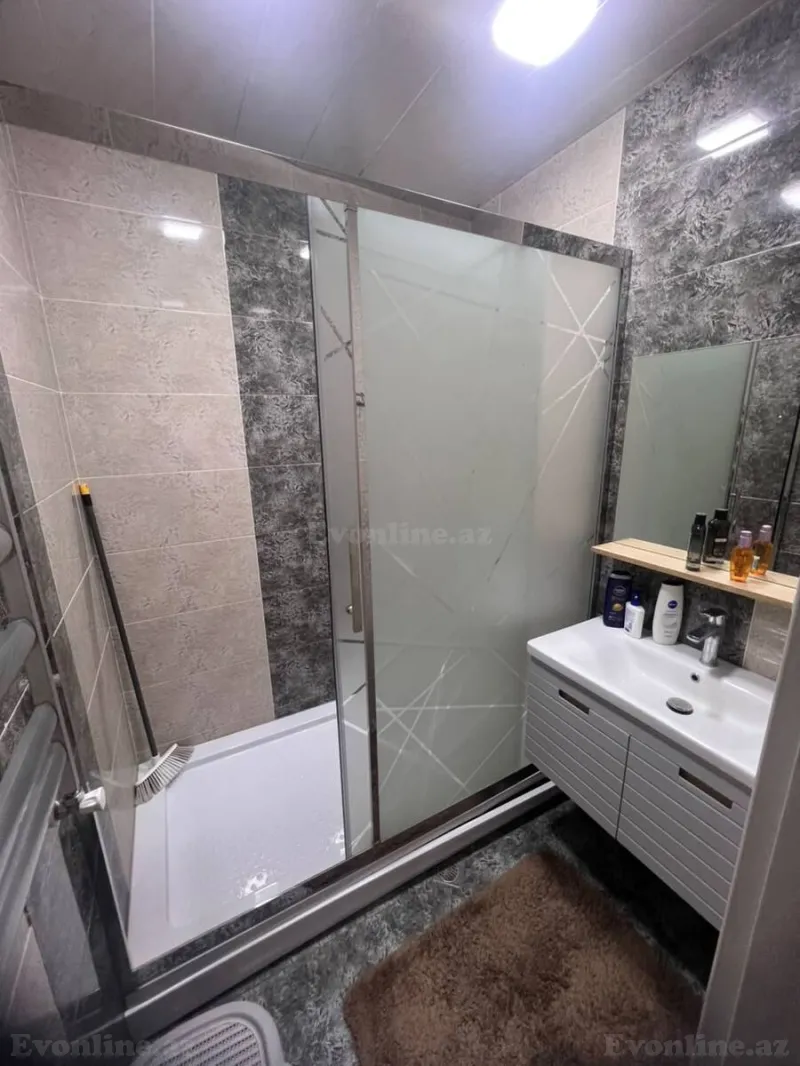 Kirayə verilir 2 otaqlı Mənzil Yeni tikili 90 m² Səbail r. - şəkil 11