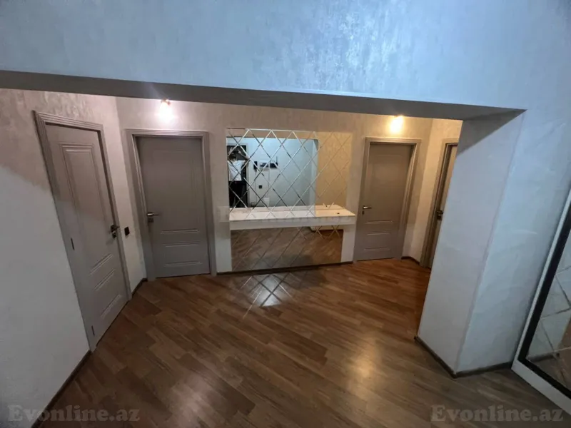 Kirayə verilir 2 otaqlı Mənzil Yeni tikili 90 m² Səbail r. - şəkil 17