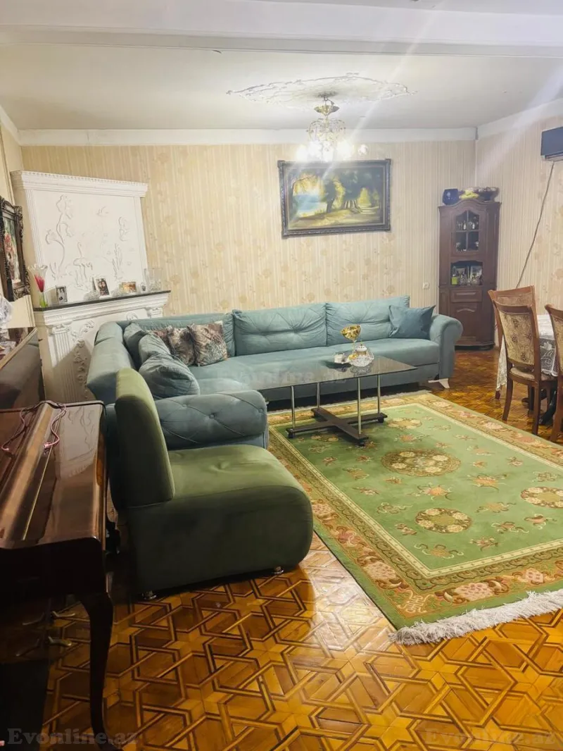 Satılır 5 otaqlı Mənzil Köhnə tikili 130 m² Yeni Yasamal - şəkil 4