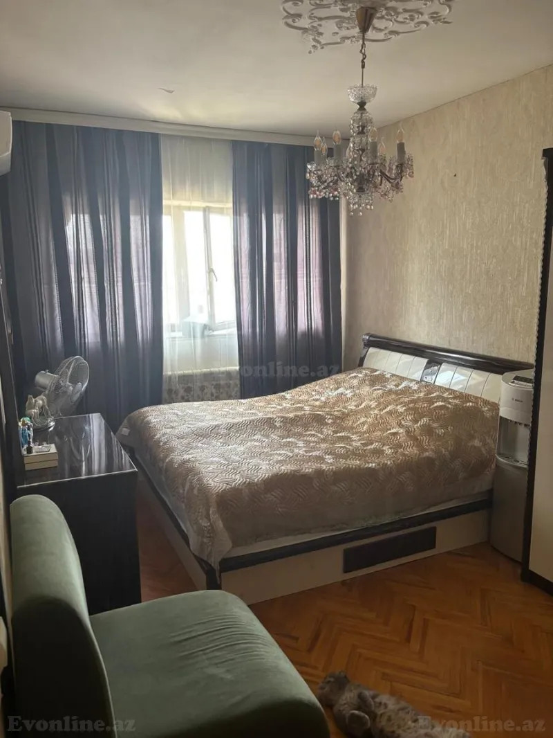 Satılır 5 otaqlı Mənzil Köhnə tikili 130 m² Yeni Yasamal - şəkil 7