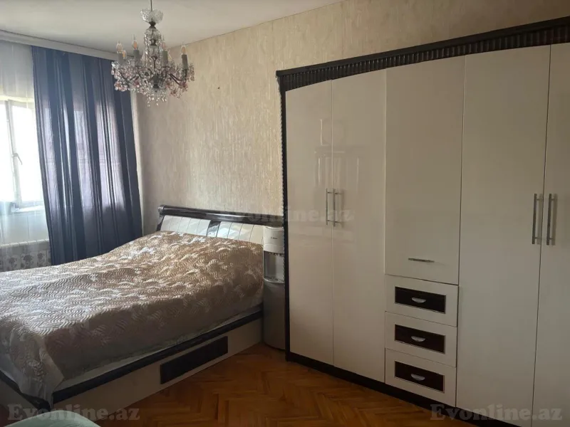 Satılır 5 otaqlı Mənzil Köhnə tikili 130 m² Yeni Yasamal - şəkil 8