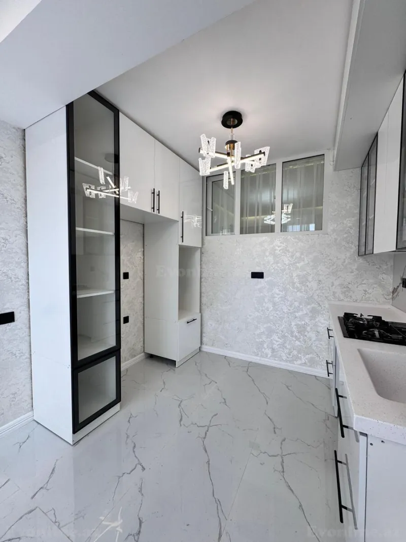 Satılır 3 otaqlı Mənzil Yeni tikili 90 m² Həzi Aslanov m. - şəkil 7