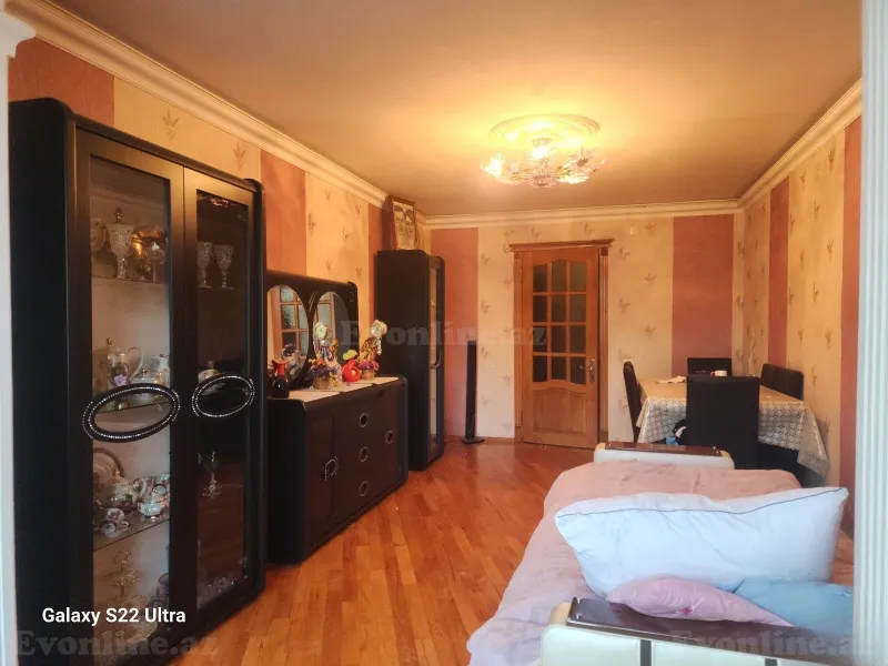 Satılır 3 otaqlı Mənzil Köhnə tikili 75 m² 8-ci kilometr - şəkil 2