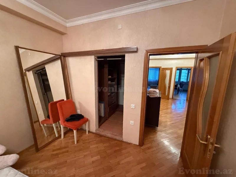 Kirayə verilir 3 otaqlı Mənzil Yeni tikili 100 m² İnşaatçılar m. - şəkil 7