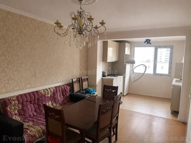Satılır 2 otaqlı Mənzil Köhnə tikili 40 m² Elmlər Akademiyası m.