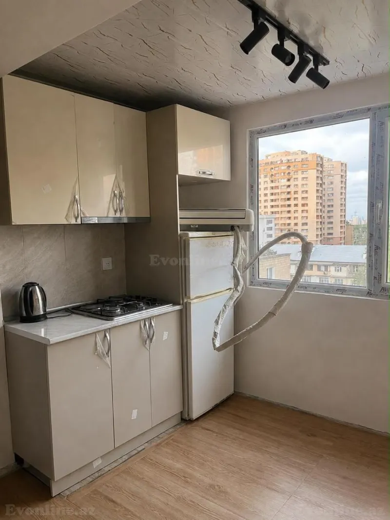 Satılır 2 otaqlı Mənzil Köhnə tikili 40 m² Elmlər Akademiyası m. - şəkil 3