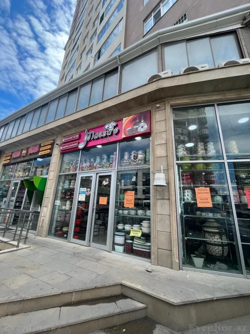 Satılır Obyekt 180 m² Memar Əcəmi m. - şəkil 3