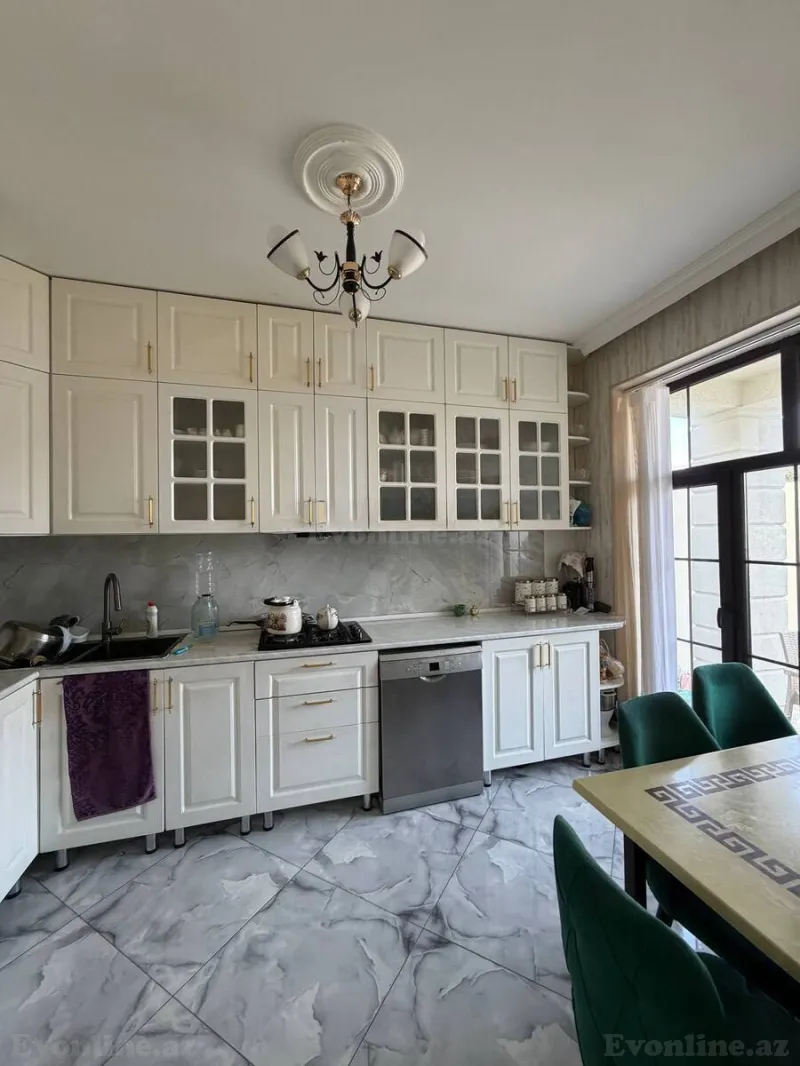 Satılır 6 otaqlı Həyət evi 220 m² Bakıxanov - şəkil 8