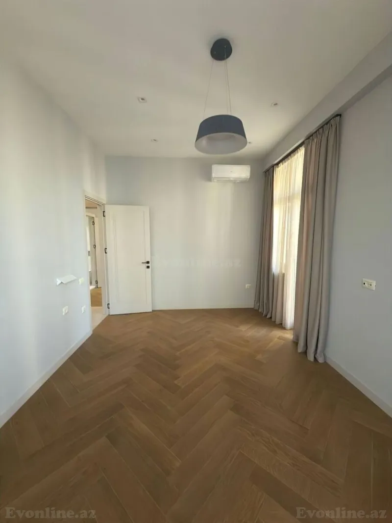 Satılır 3 otaqlı Mənzil Yeni tikili 135 m² Gənclik m. - şəkil 5