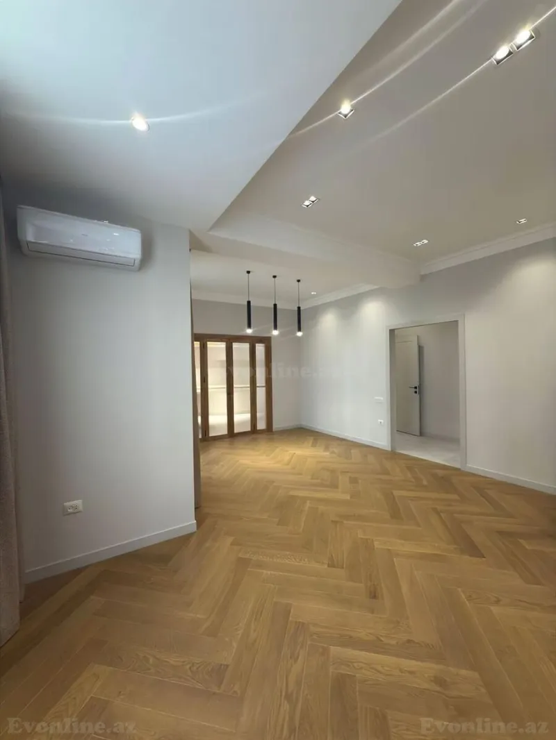 Satılır 3 otaqlı Mənzil Yeni tikili 135 m² Gənclik m. - şəkil 7