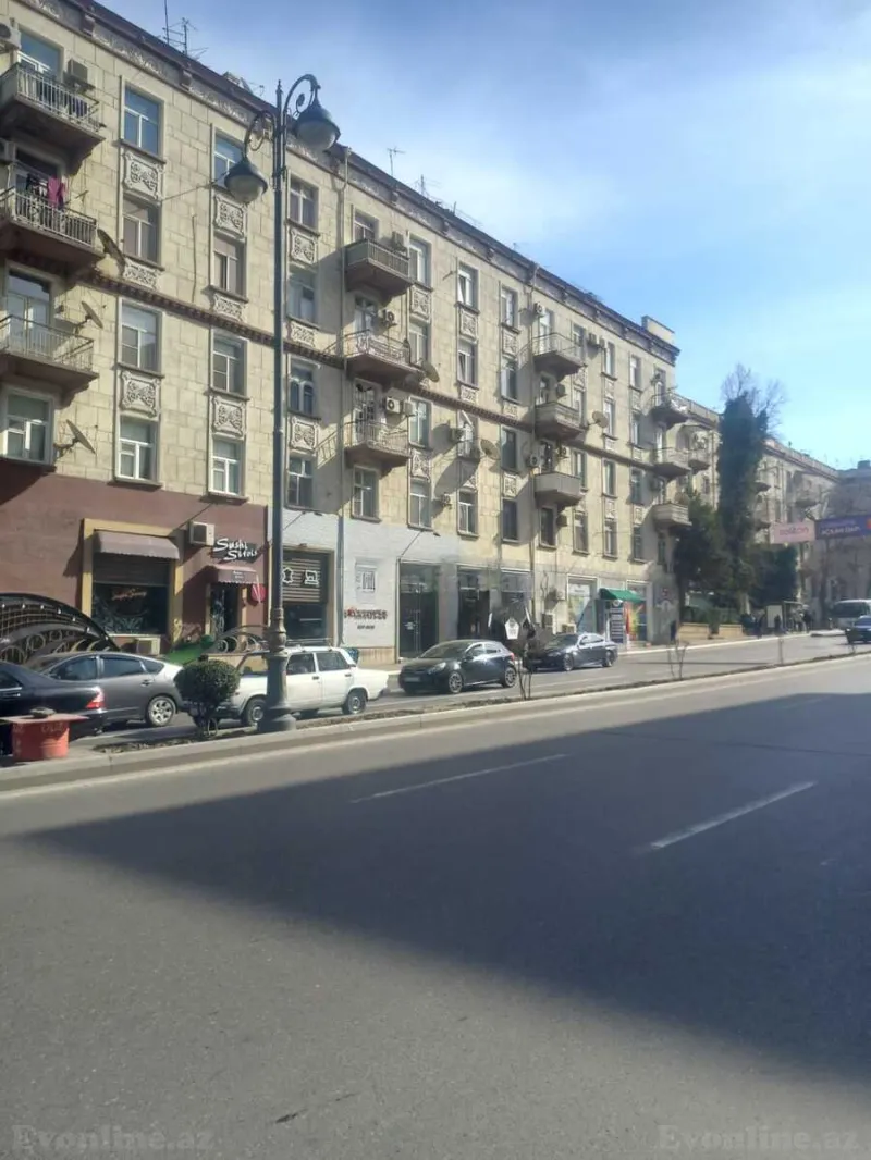Satılır Obyekt 274 m² Nəsimi r. - şəkil 2