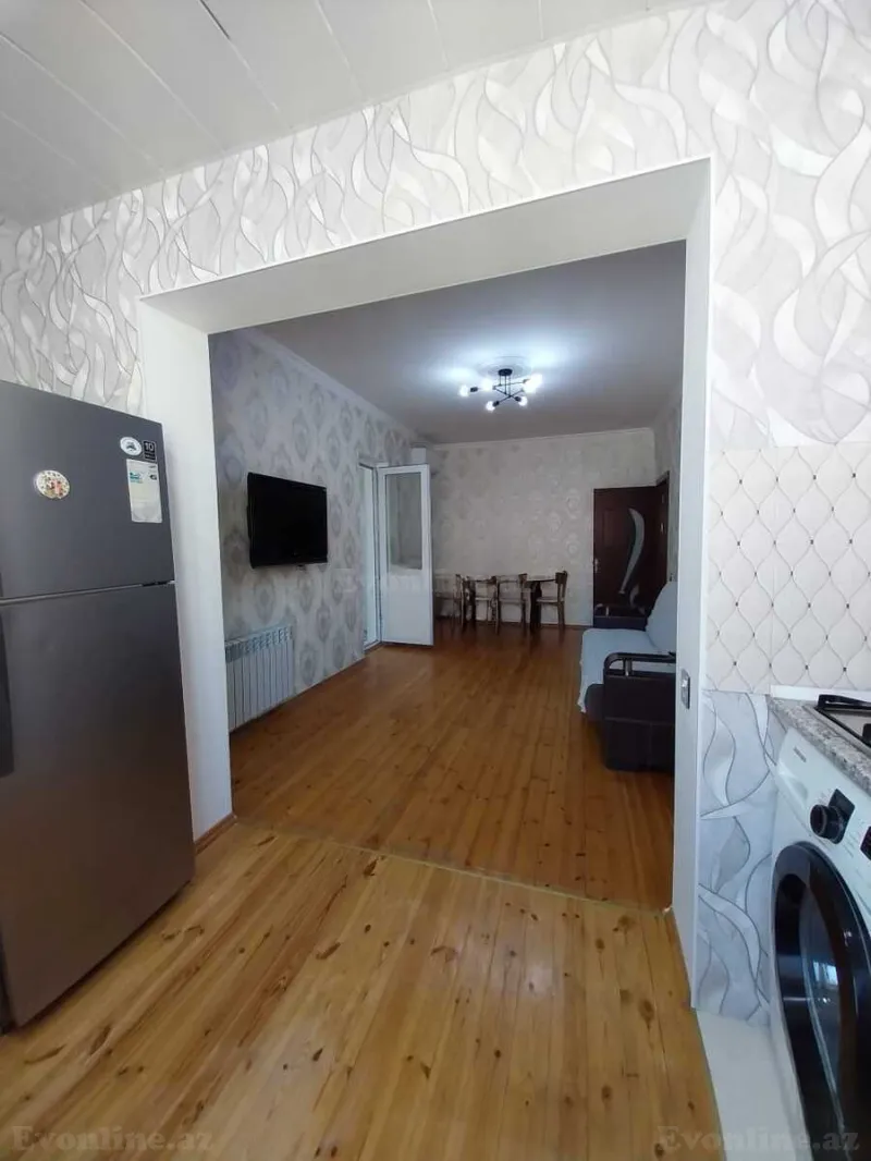 Kirayə verilir 2 otaqlı Mənzil Köhnə tikili 48 m² İnşaatçılar m. - şəkil 3