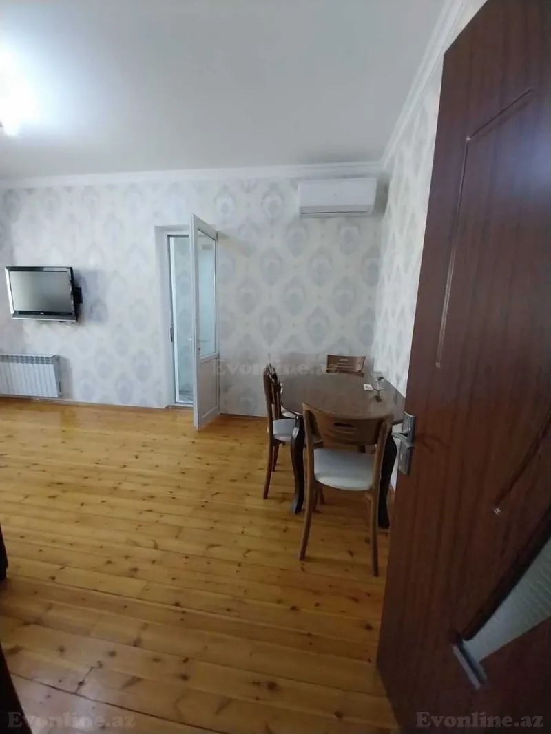 Kirayə verilir 2 otaqlı Mənzil Köhnə tikili 48 m² İnşaatçılar m. - şəkil 12