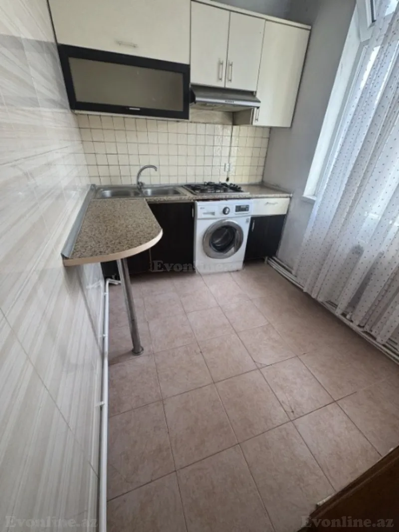 Satılır 2 otaqlı Mənzil Köhnə tikili 60 m² 4-cü mikrorayon - şəkil 5