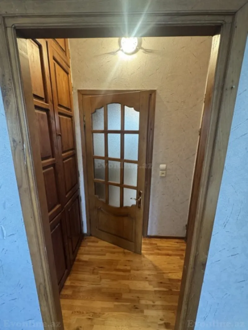 Satılır 2 otaqlı Mənzil Köhnə tikili 60 m² 4-cü mikrorayon - şəkil 6