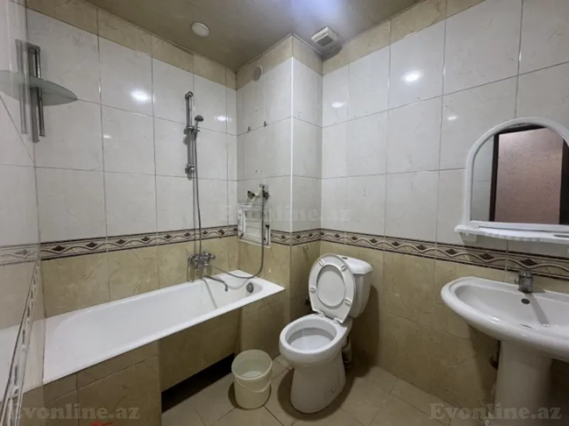 Satılır 2 otaqlı Mənzil Köhnə tikili 60 m² 4-cü mikrorayon - şəkil 7