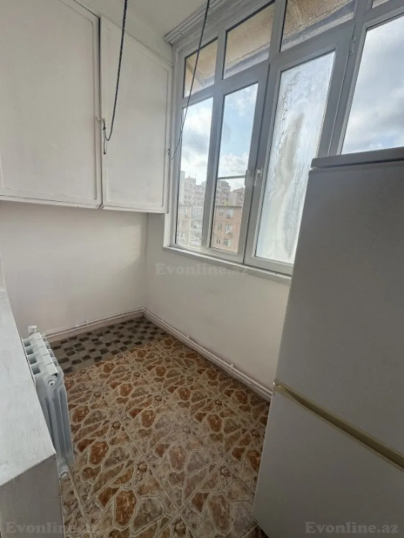 Satılır 2 otaqlı Mənzil Köhnə tikili 60 m² 4-cü mikrorayon - şəkil 10